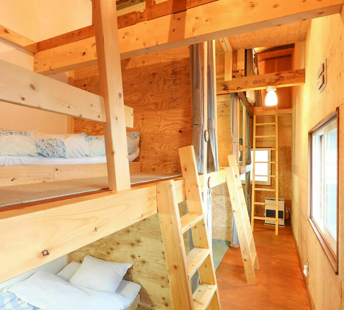 Sappolodge Hostel Sapporo 2*,